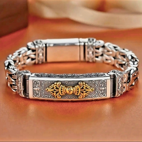 Vintage Style Men's Creative Fashion Trendy Bracelet. Stainless steel Hypoallerg - Picture 1 of 12